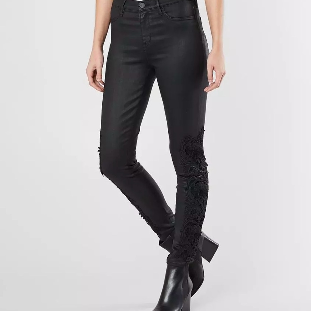 Kendall & Kylie The Stiletto Polished Black Skinny Jean w/Lace NWOT